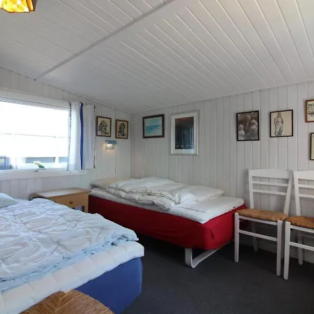 Ellynor Holiday home